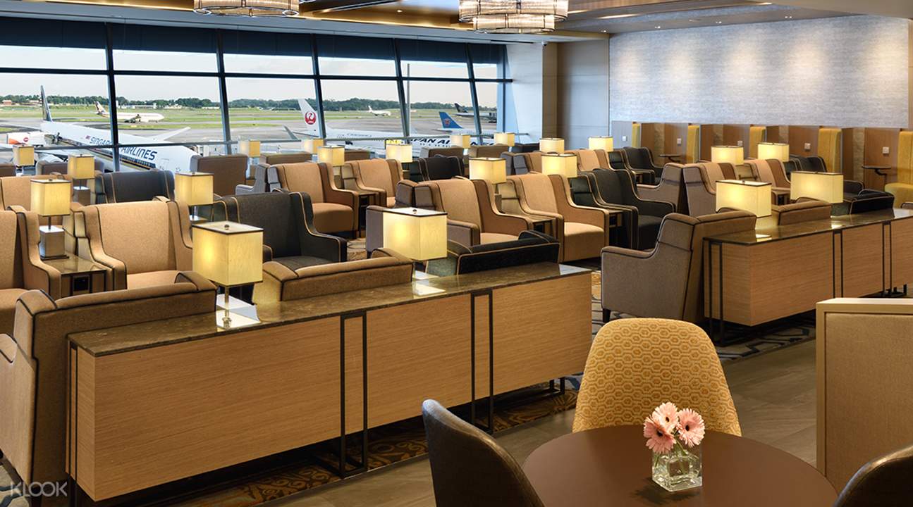 Singapore Changi Airport Lounge Service